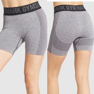 NWT Gymshark Flex Shorts – Black Marl/Charcoal - Sz L